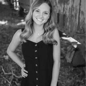 Meet your Posher, Bella